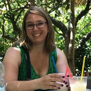 Meet your Posher, Laura